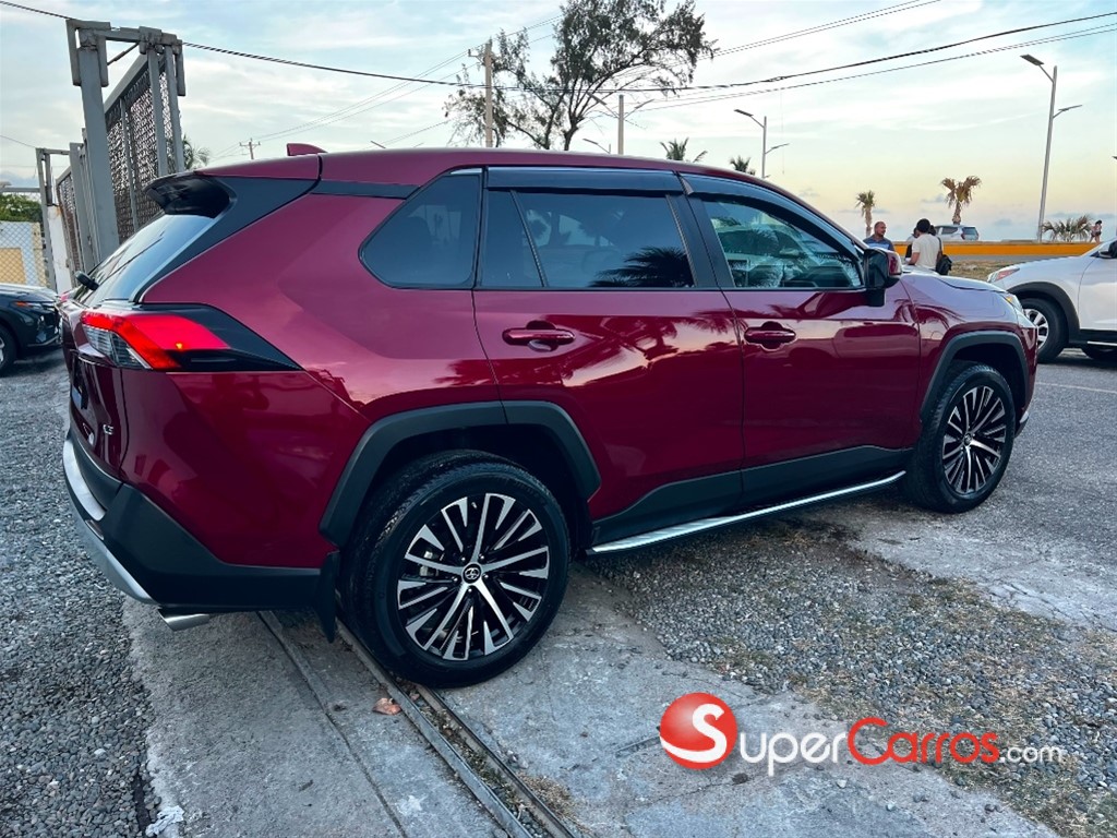 2023 Toyota RAV4 LE PLUS — foto 4 / 10