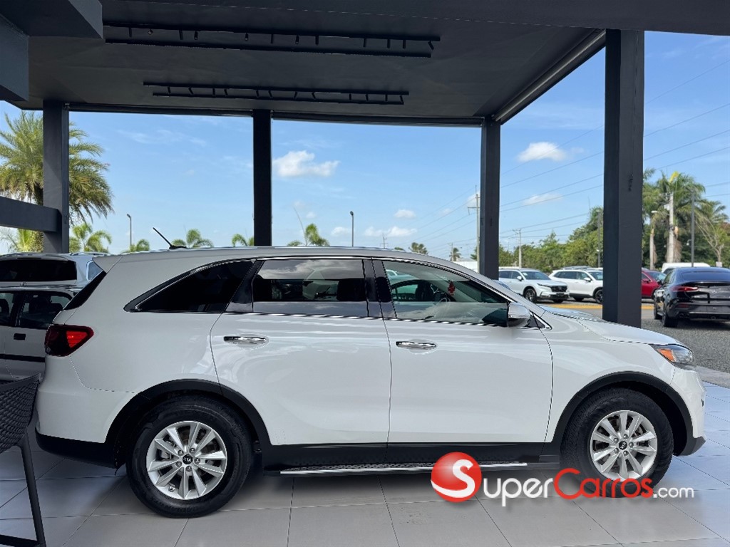 2019 Kia Sorento LX — foto 3 / 11