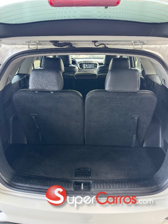 2019 Kia Sorento LX — foto 8 / 11