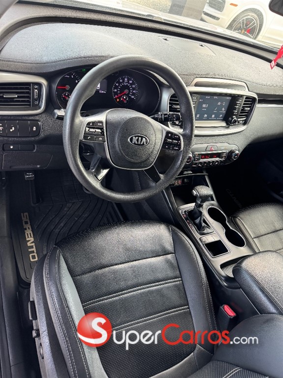 2019 Kia Sorento LX — foto 11 / 11
