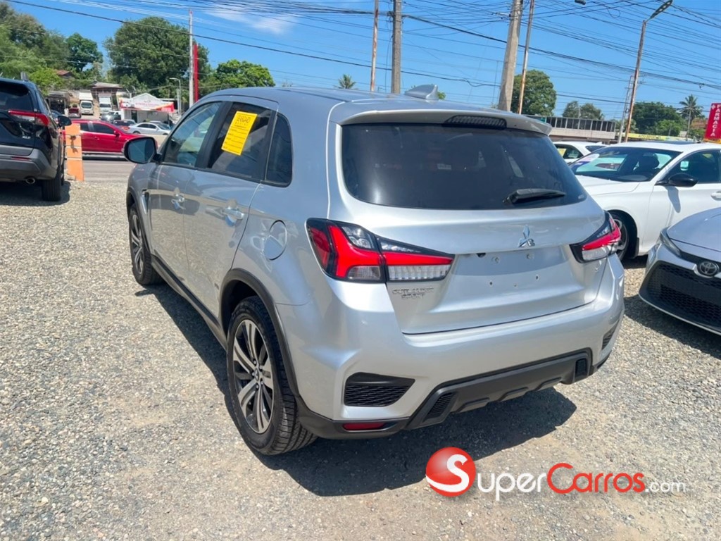 2022 Mitsubishi Motors Outlander — foto 5 / 11