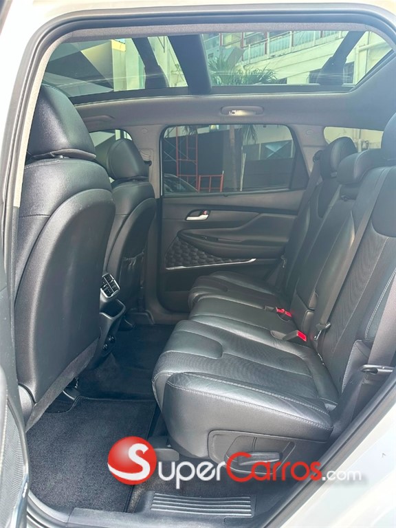 2020 Hyundai Santa Fe Sport 2.0T — foto 8 / 12