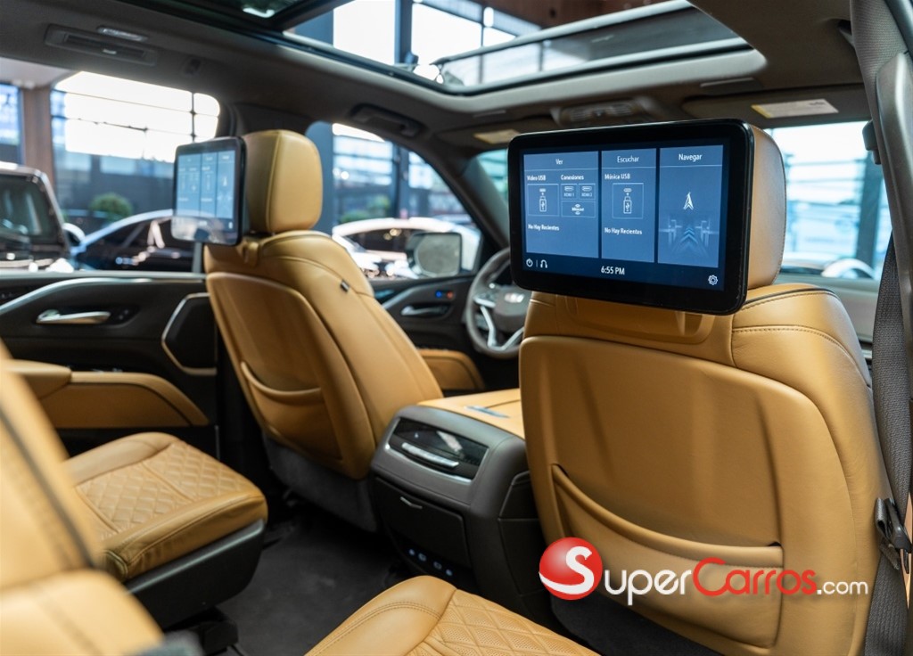 2021 Cadillac Escalade Luxury Short — foto 5 / 12