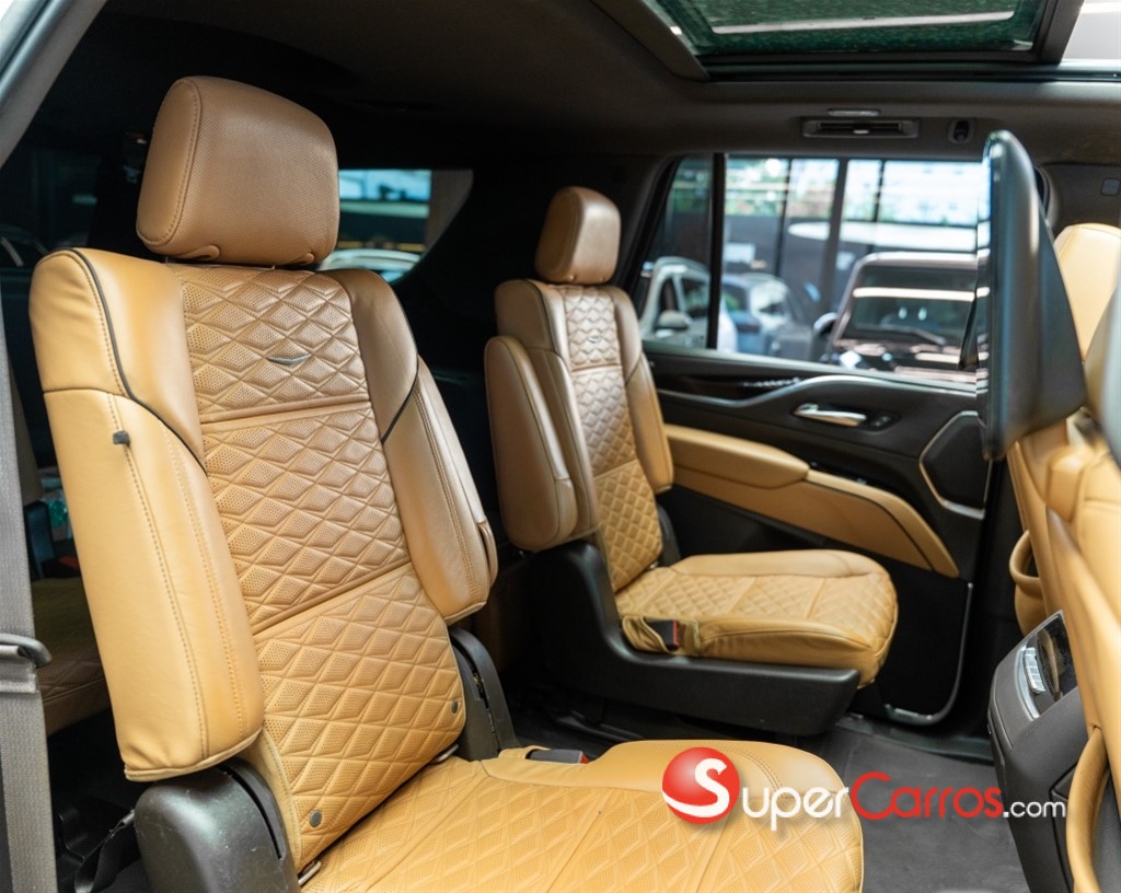 2021 Cadillac Escalade Luxury Short — foto 6 / 12