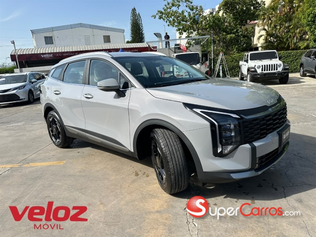 2027 Kia Sportage Sport — foto 2 / 8