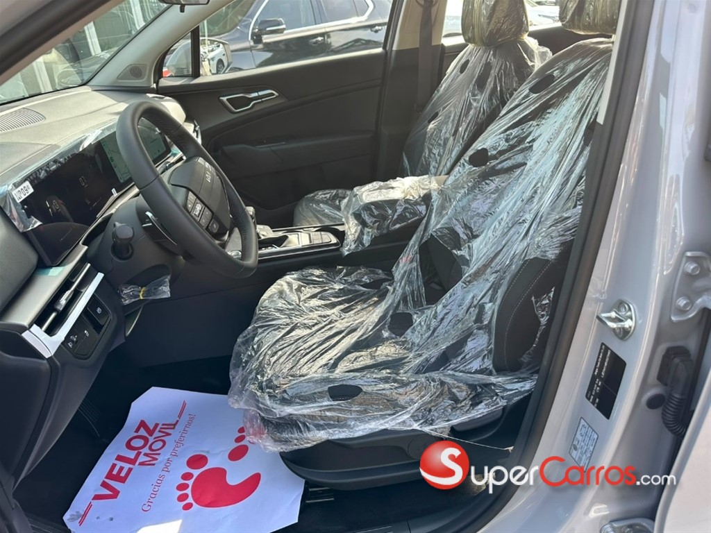 2027 Kia Sportage Sport — foto 8 / 8