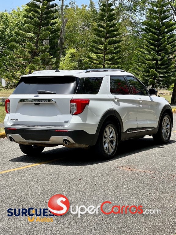 2021 Ford Explorer Limited — foto 6 / 10