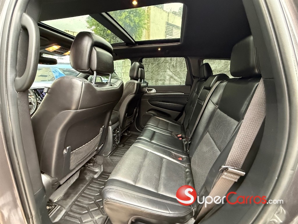 2020 Jeep Grand Cherokee Limited — foto 5 / 8
