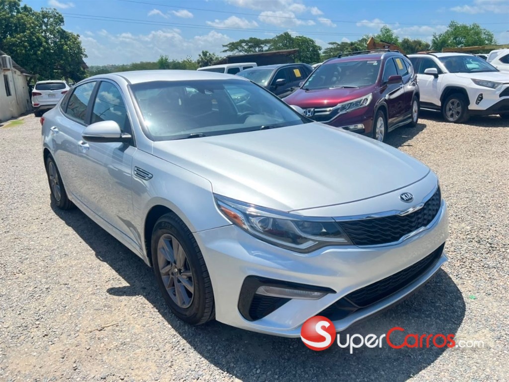 2020 Kia Optima FE — foto 3 / 11