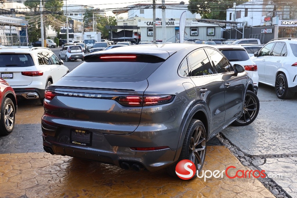 2022 Porsche Cayenne Coupe — foto 2 / 10