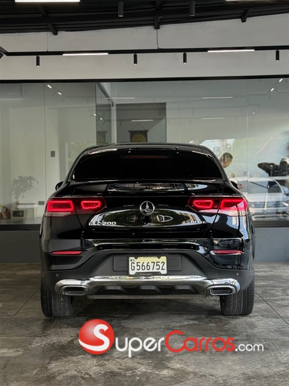 2021 Mercedes-Benz Clase GLC 200 Coupe — foto 6 / 11