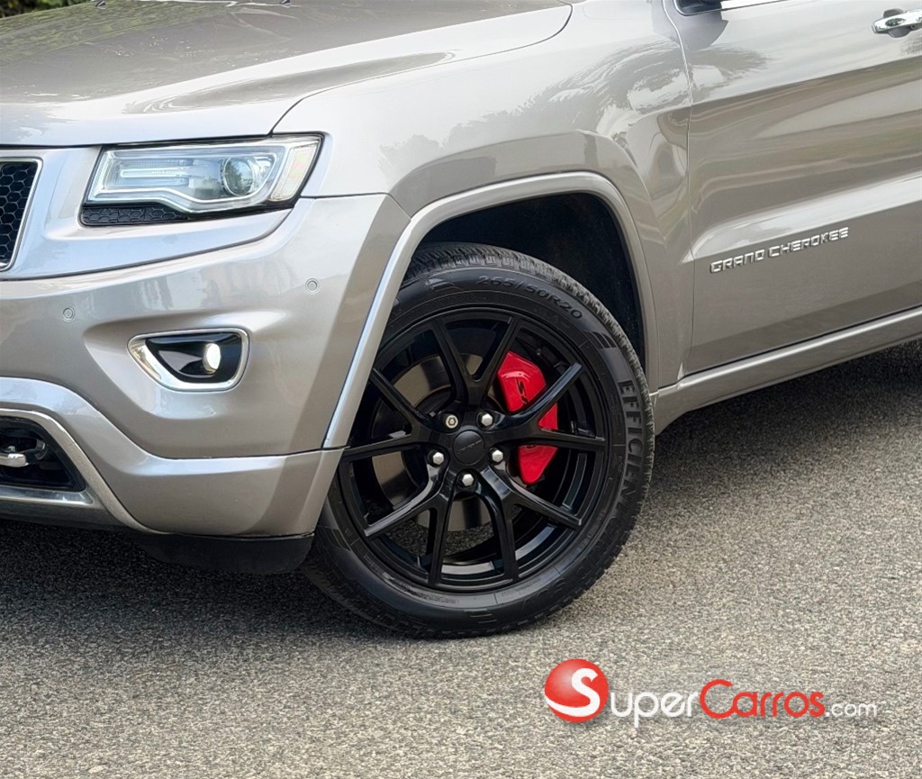 2014 Jeep Grand Cherokee Overland — foto 3 / 12