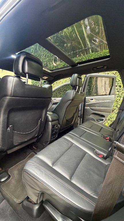 2014 Jeep Grand Cherokee Overland — foto 10 / 12