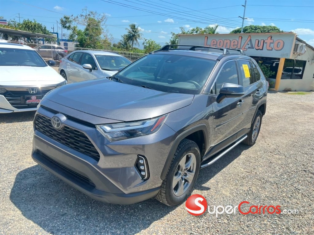2022 Toyota RAV4 XLE