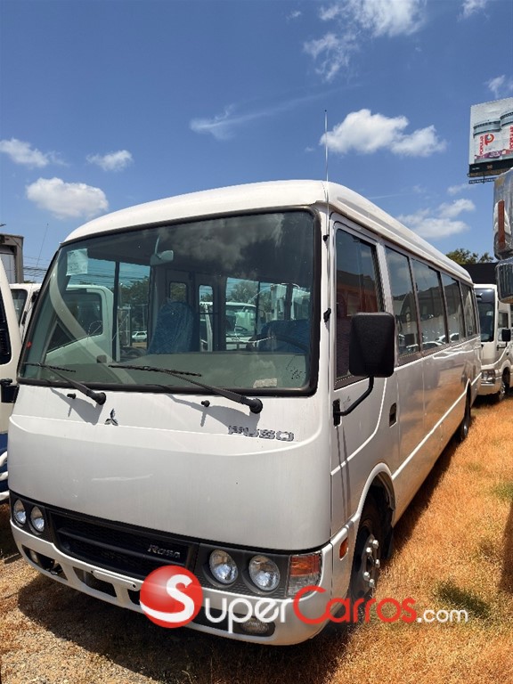 2027 Mitsubishi Motors Fuso Autobus — foto 6 / 10