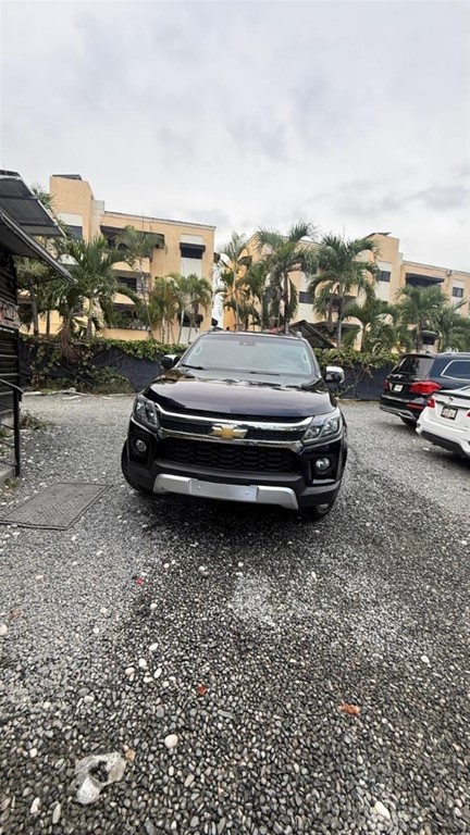 2022 Chevrolet Colorado LTZ — foto 2 / 11