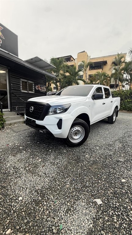 2025 Nissan Frontier