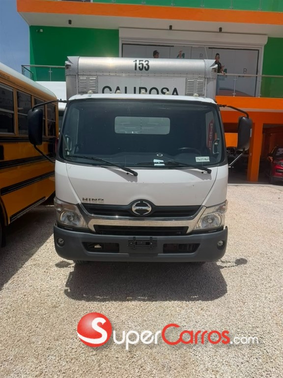 2020 Hino 195