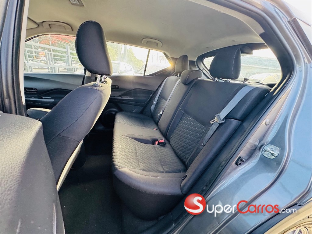 2022 Nissan Kicks S — foto 7 / 12