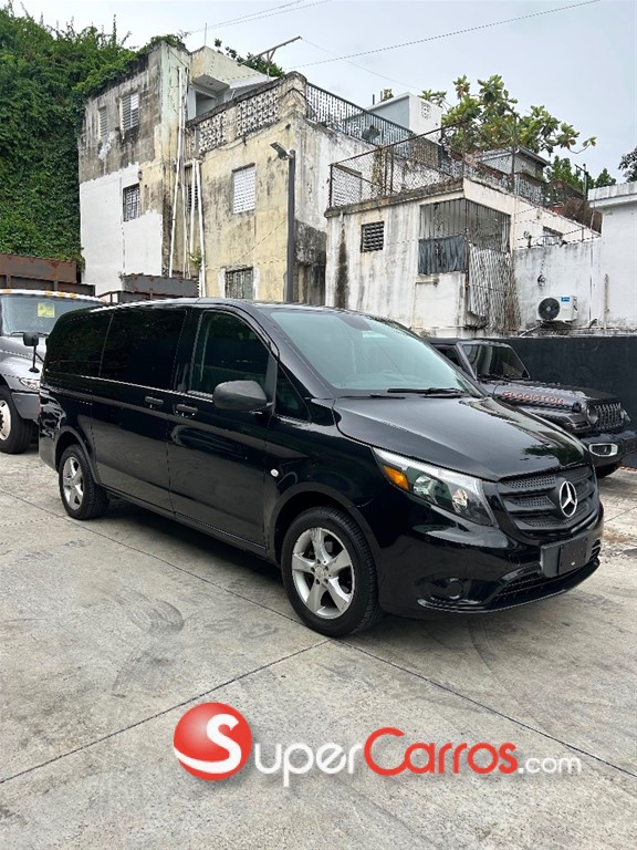 2017 Mercedes-Benz Metris — foto 4 / 12