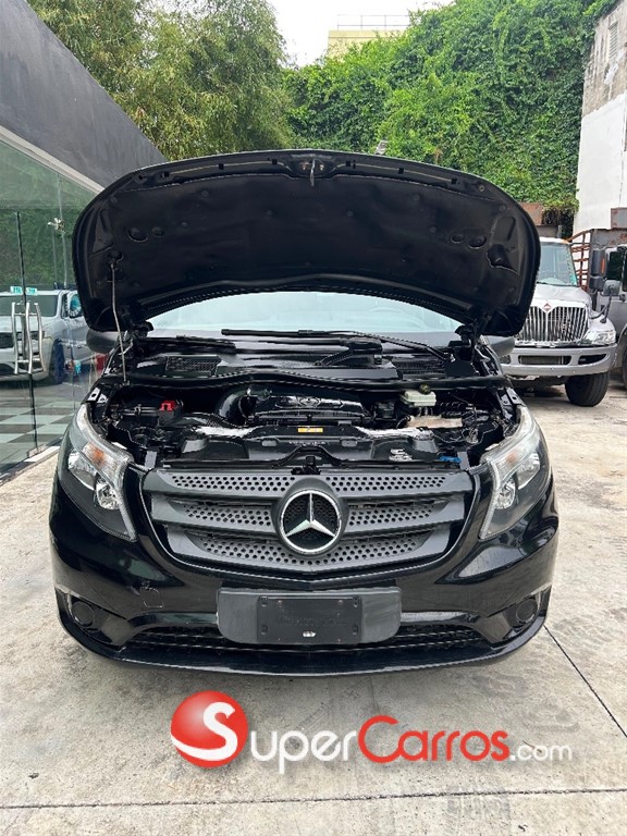 2017 Mercedes-Benz Metris — foto 9 / 12