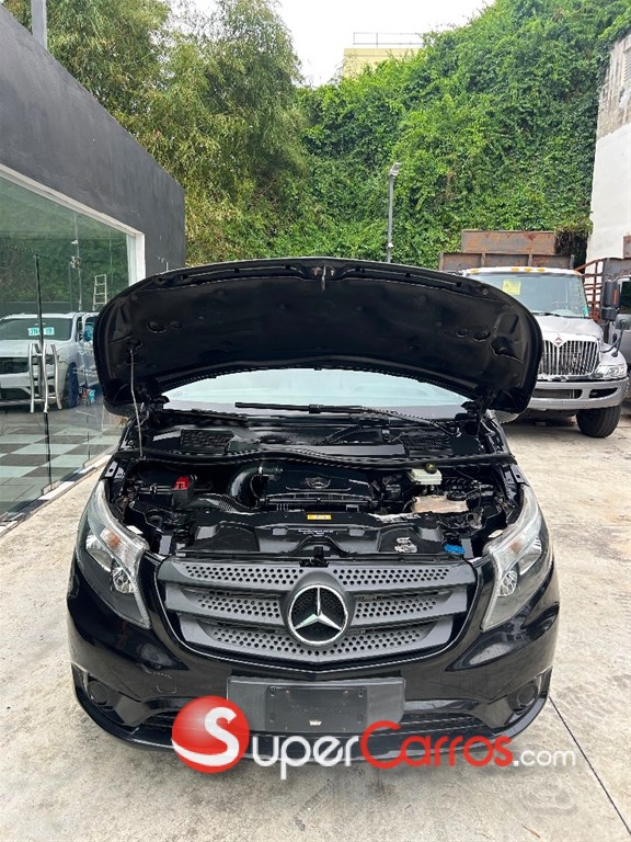 2017 Mercedes-Benz Metris — foto 11 / 12