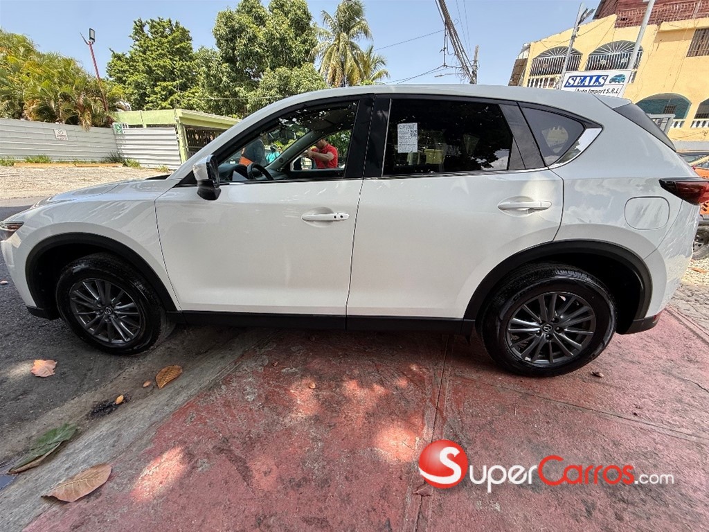 2020 Mazda CX-5 — foto 7 / 12