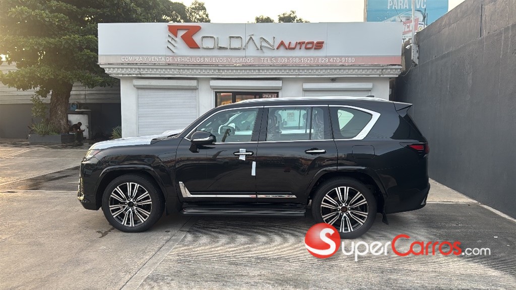 2027 Lexus LX 500d