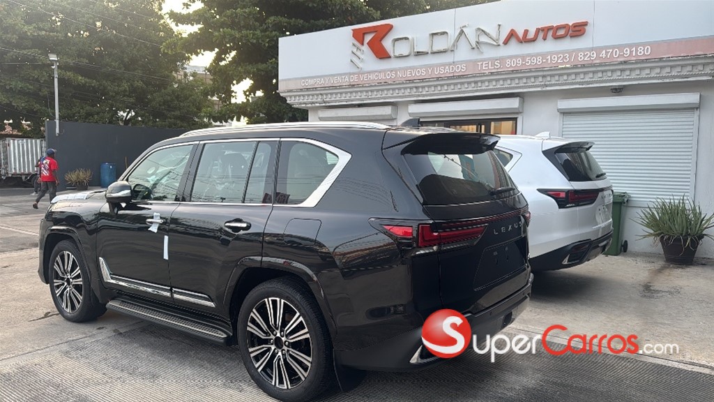 2027 Lexus LX 500d — foto 6 / 6