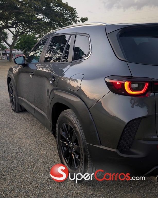 2024 Mazda CX-50 — foto 5 / 10