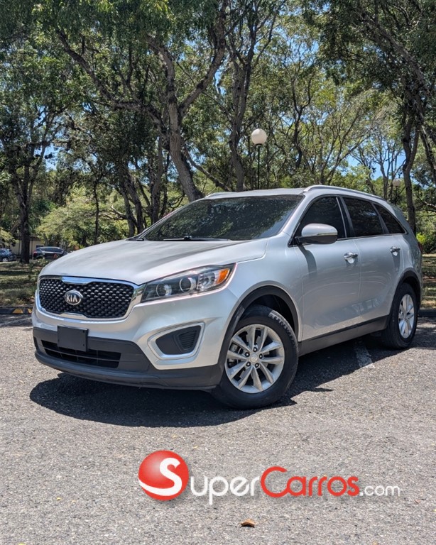 2018 Kia Sorento LX