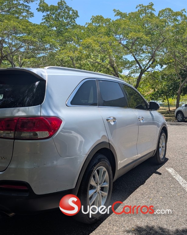 2018 Kia Sorento LX — foto 2 / 10