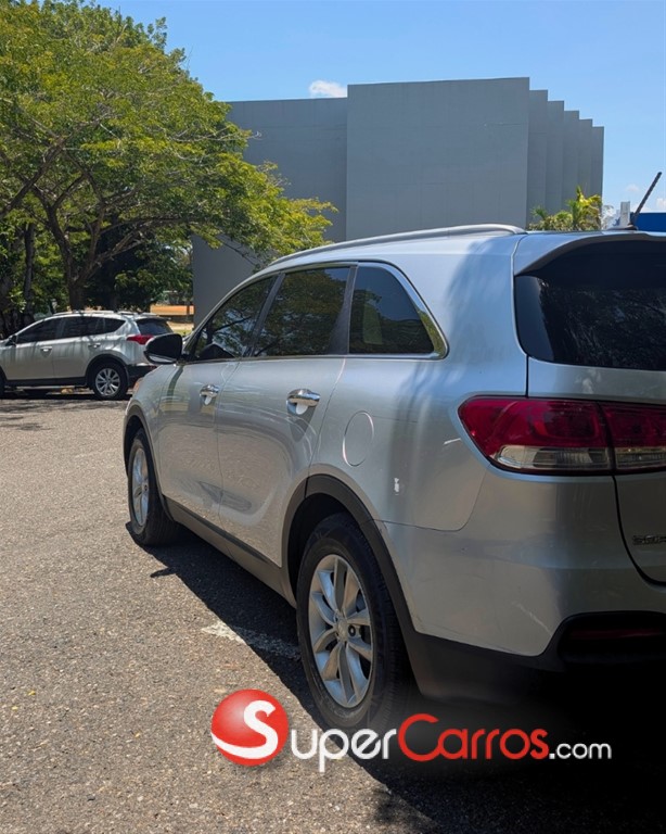 2018 Kia Sorento LX — foto 3 / 10