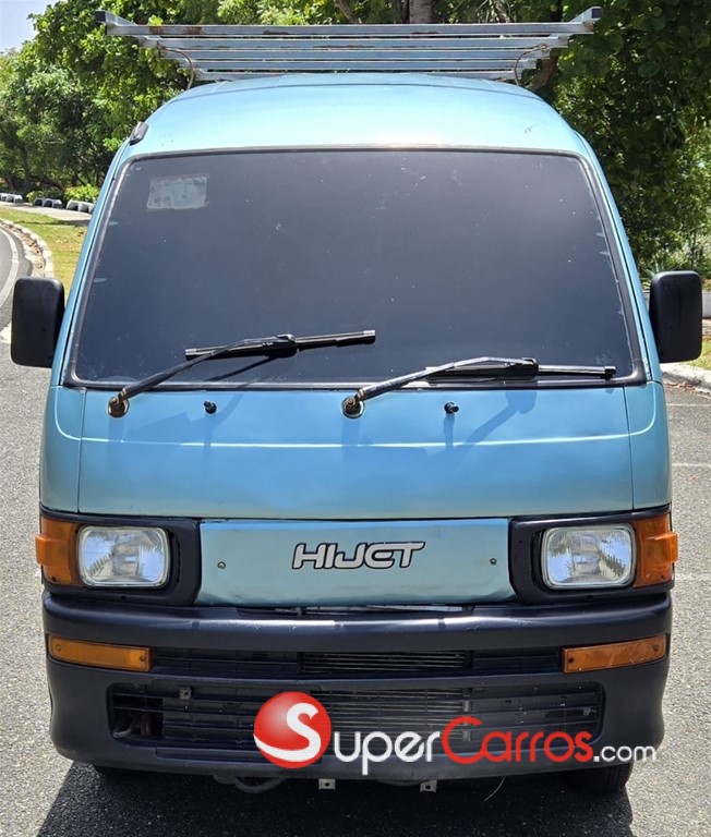 2000 Daihatsu Hijet — foto 2 / 12