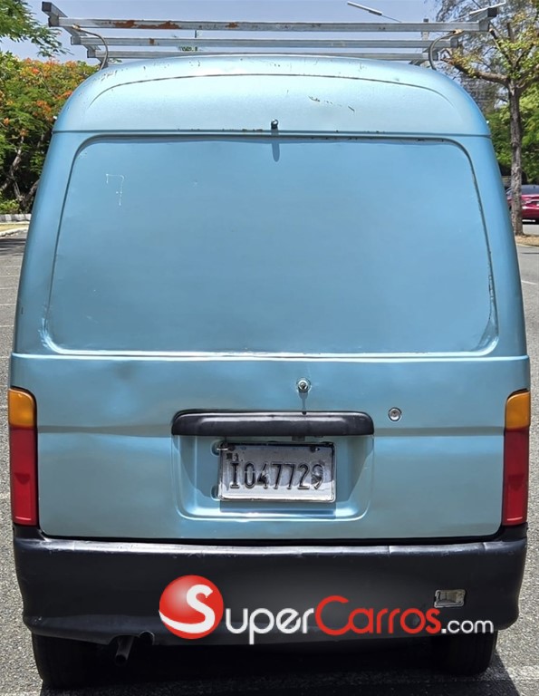 2000 Daihatsu Hijet — foto 4 / 12