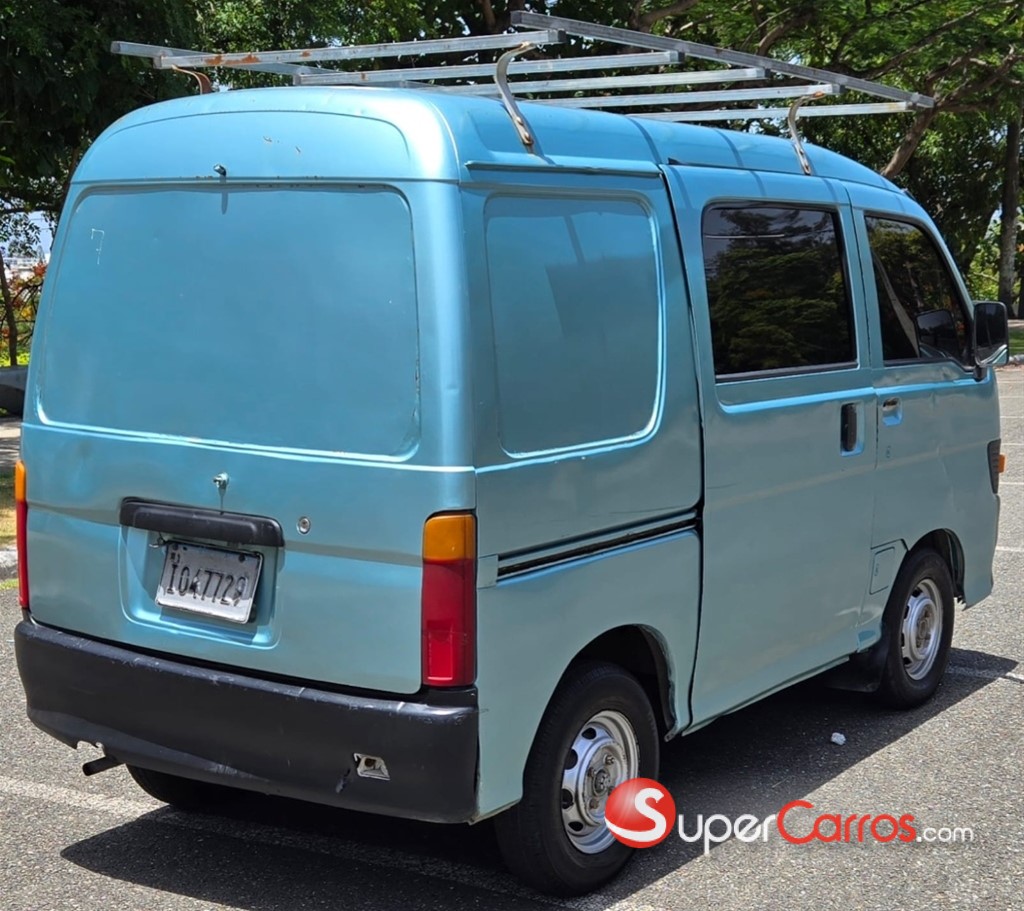 2000 Daihatsu Hijet — foto 5 / 12