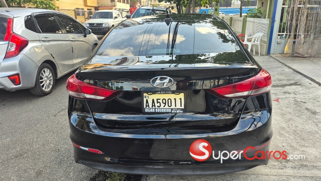 2018 Hyundai Elantra SEL — foto 2 / 9