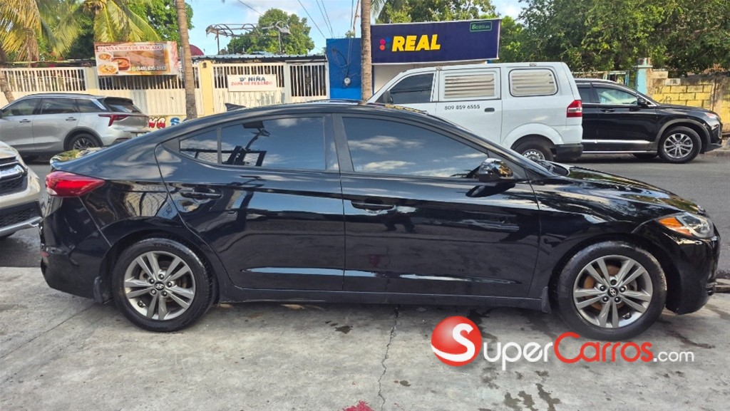 2018 Hyundai Elantra SEL — foto 3 / 9
