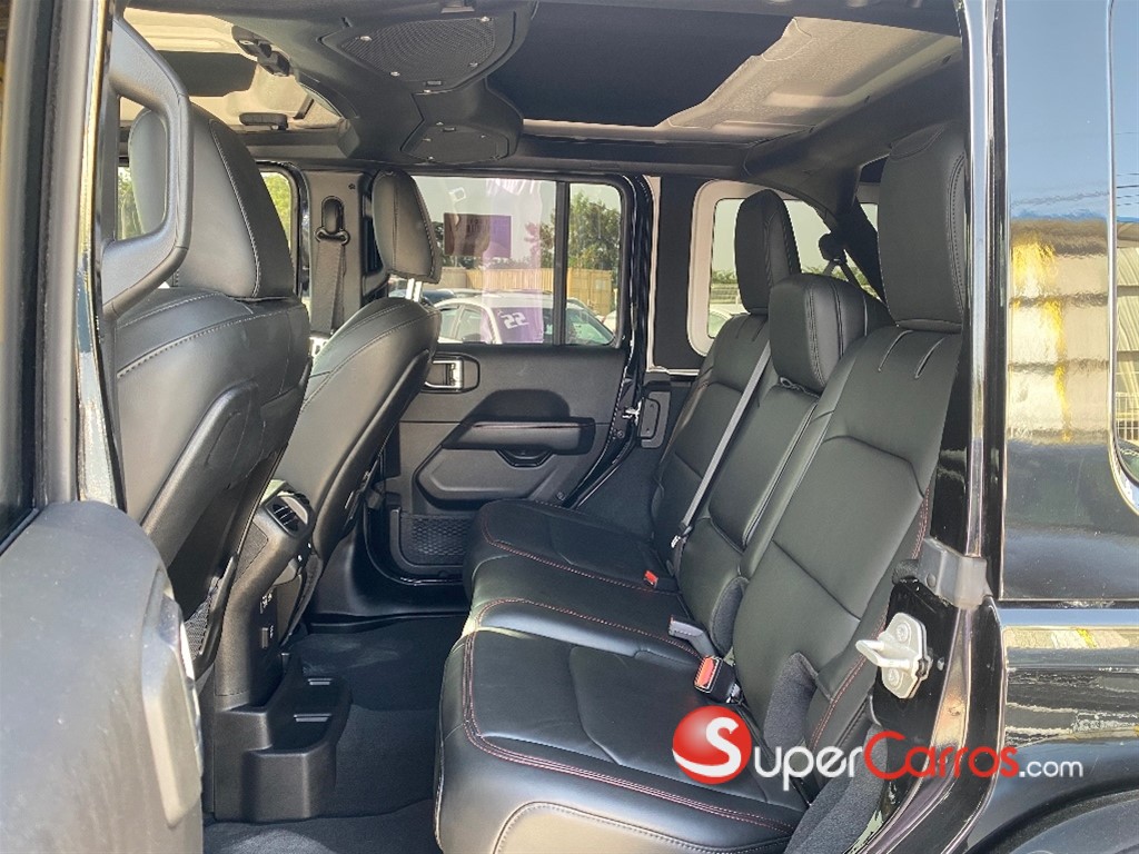 2024 Jeep Wrangler Rubicon X — foto 8 / 11