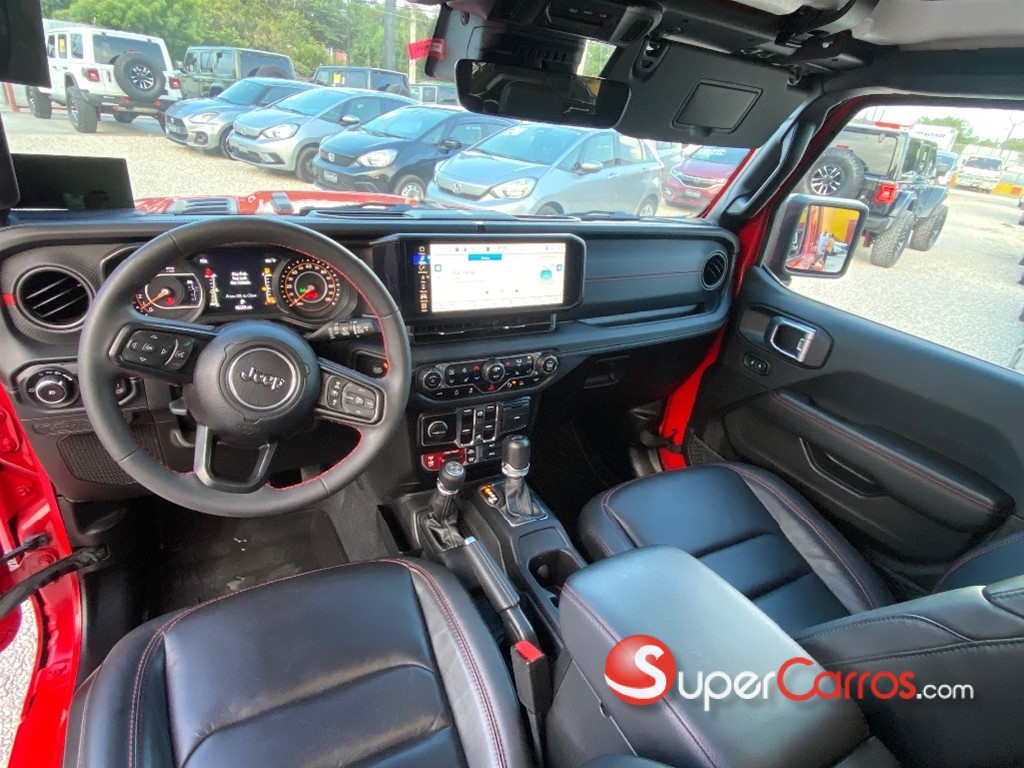 2024 Jeep Wrangler Rubicon X — foto 10 / 12