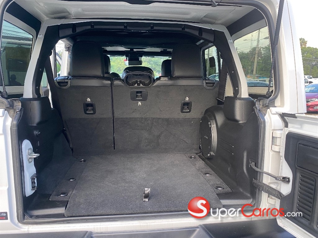 2024 Jeep Wrangler Rubicon X — foto 10 / 11