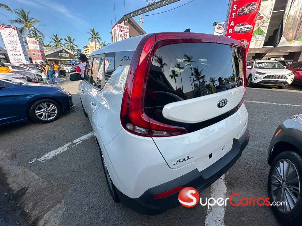 2021 Kia Soul S — foto 4 / 12