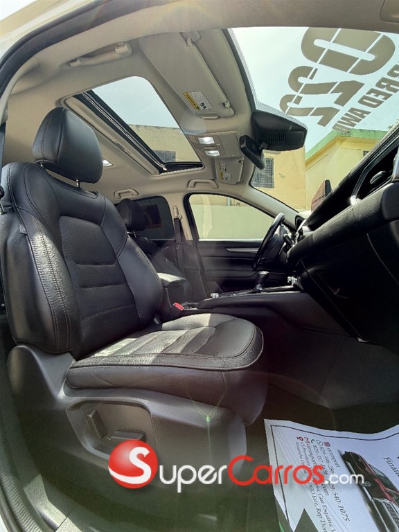 2022 Mazda CX-5 Preferred — foto 4 / 6