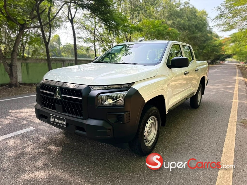 2027 Mitsubishi Motors L 200 Triton — foto 3 / 12