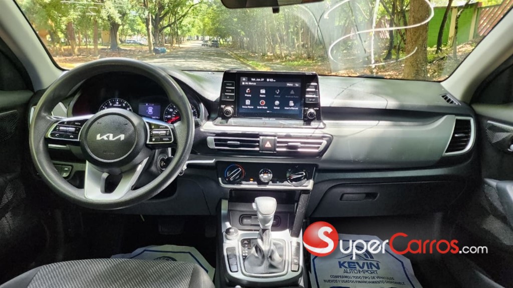 2022 Kia Seltos — foto 10 / 12