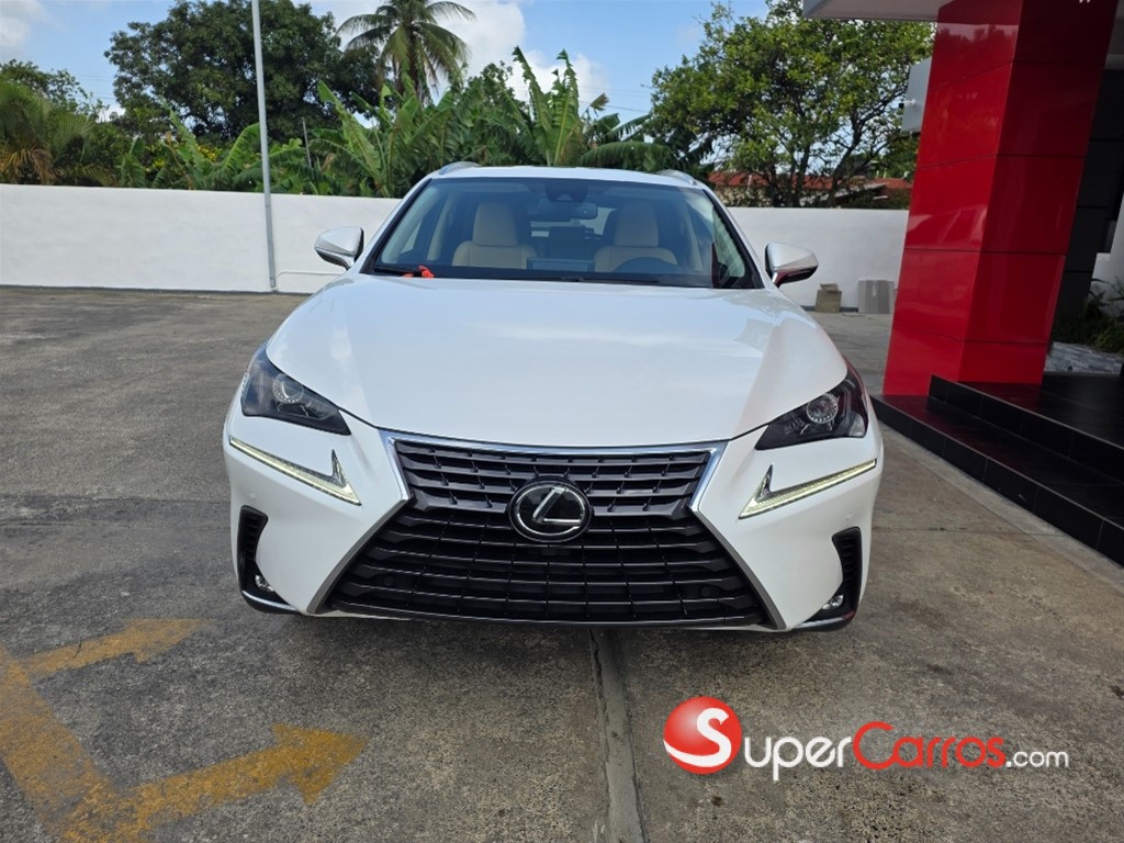 2021 Lexus NX 300 — foto 3 / 12
