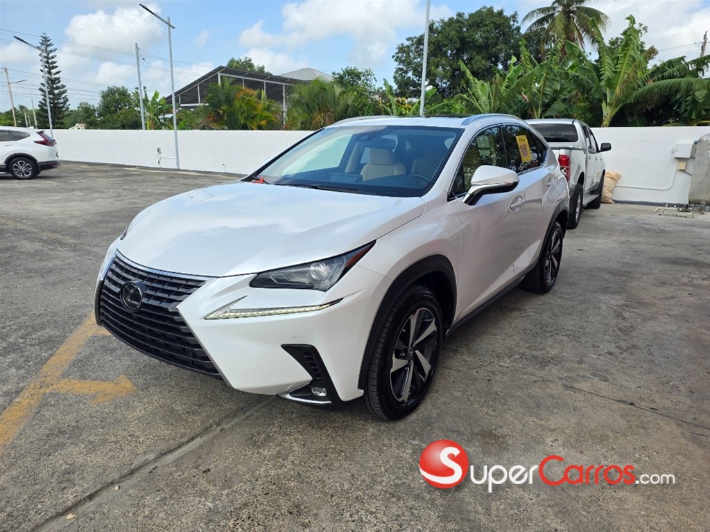 2021 Lexus NX 300 — foto 4 / 12