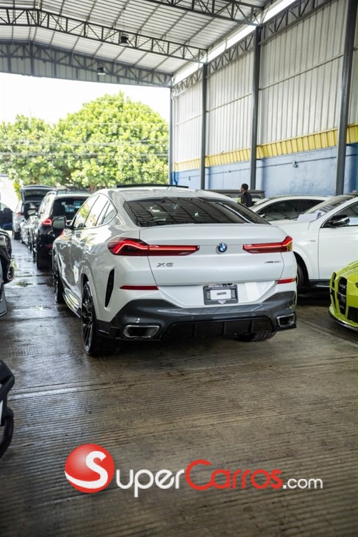 2025 BMW X 6 xDrive40i — foto 4 / 12