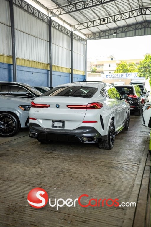 2025 BMW X 6 xDrive40i — foto 6 / 12