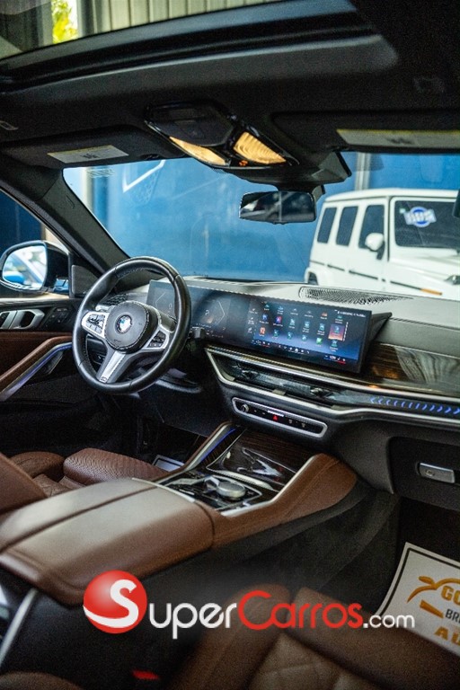 2025 BMW X 6 xDrive40i — foto 12 / 12